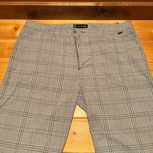 Travis Mathew Shorts 38